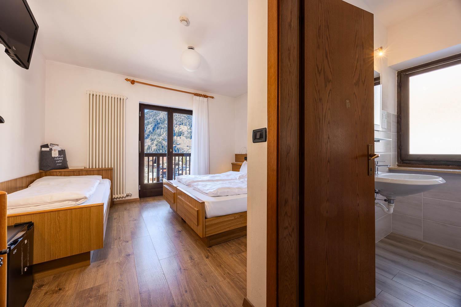 Hotel Bellamonte Predazzo Ngoại thất bức ảnh