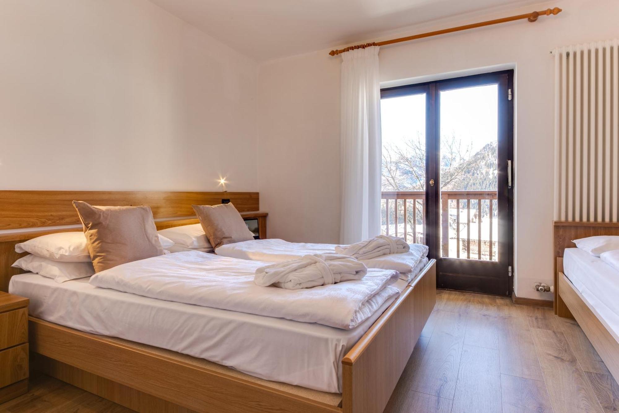 Hotel Bellamonte Predazzo Phòng bức ảnh